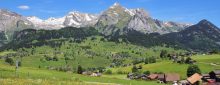 Die Schweizer zieht es in die Schweizer Tourismusregionen